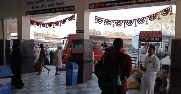 ambajogai st bus depot
